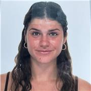 Traductora e intérprete con experiencia en la enseñanza del inglés a niños de primaria. Disponibilidad online y presencial